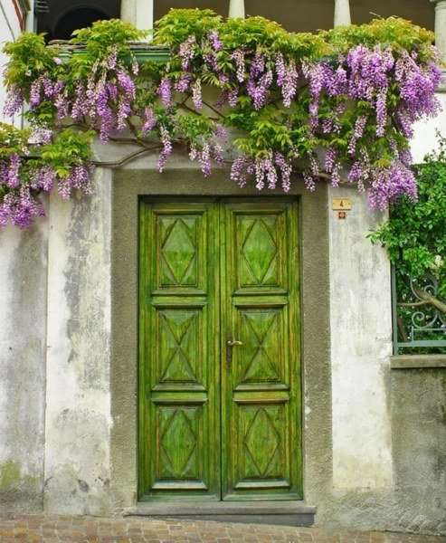 Красивые и необычные двери