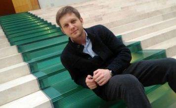 «Вам треба виспатися!»: шанувальники хвилюються за здоровя Бориса Корчевникова.