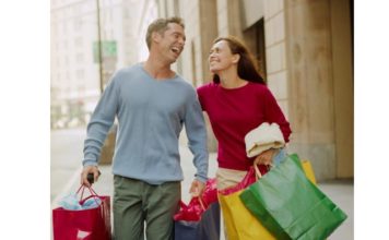 Шопінг продовжує життя.