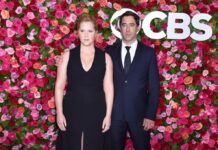 Емі Шумер і Кріс Фішер віддають перевагу спільному вихованню дітей після розлучення