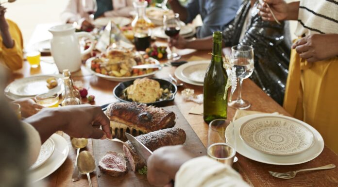 Holiday Kitchen Finds: серія 9 посуду для веселих свят