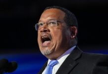 Смертельна стрілянина в Міннеаполісі: розслідування федеральної блокади обурило громадськість