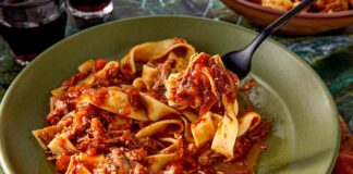 Ragù de porc à la mijoteuse : une version moderne de la nourriture réconfortante italo-américaine