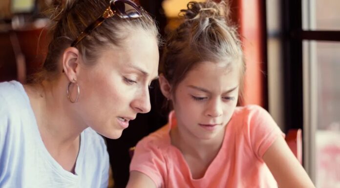 Екранний час для покоління Альфа: 11 стратегій для батьків від Психолога