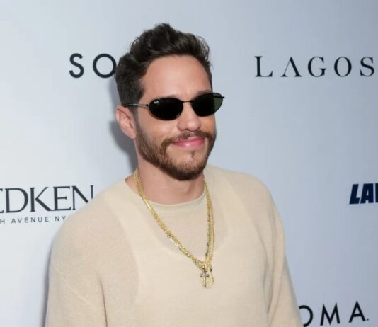 Піт Девідсон зіткнувся з хвилею критики через спортивний жарти про батьківство та контент для дорослих