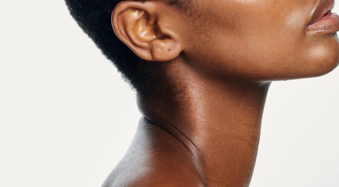 Врятуйте шию від в’ялості. Без скальпеля